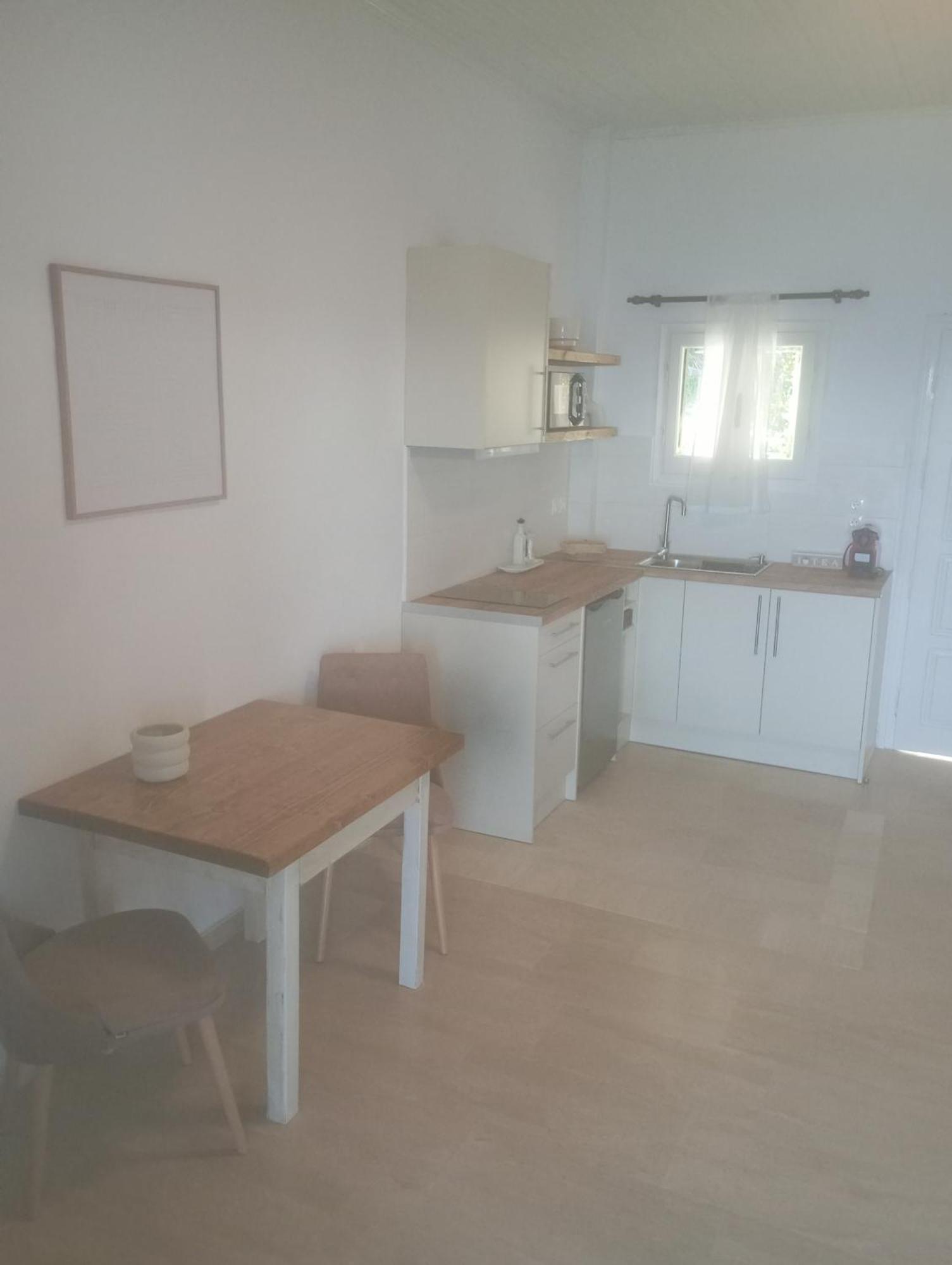 Aliki Studios Μπούκαρι Εξωτερικό φωτογραφία